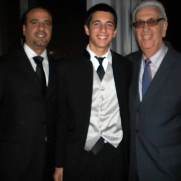 Meet your Posher, Francisco - Picture 1 of 1